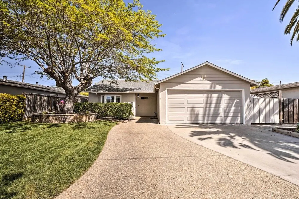 Walkable Family Home Near Levi's Stadium!
