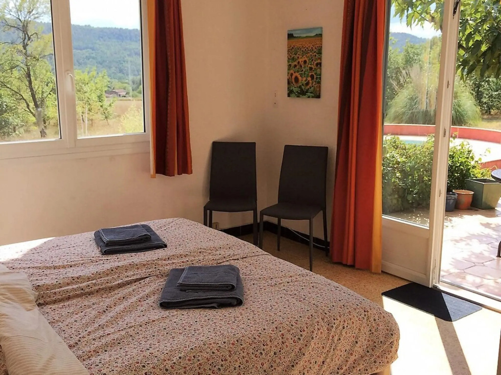 Holiday Home in Villecroze With Pool & Garden