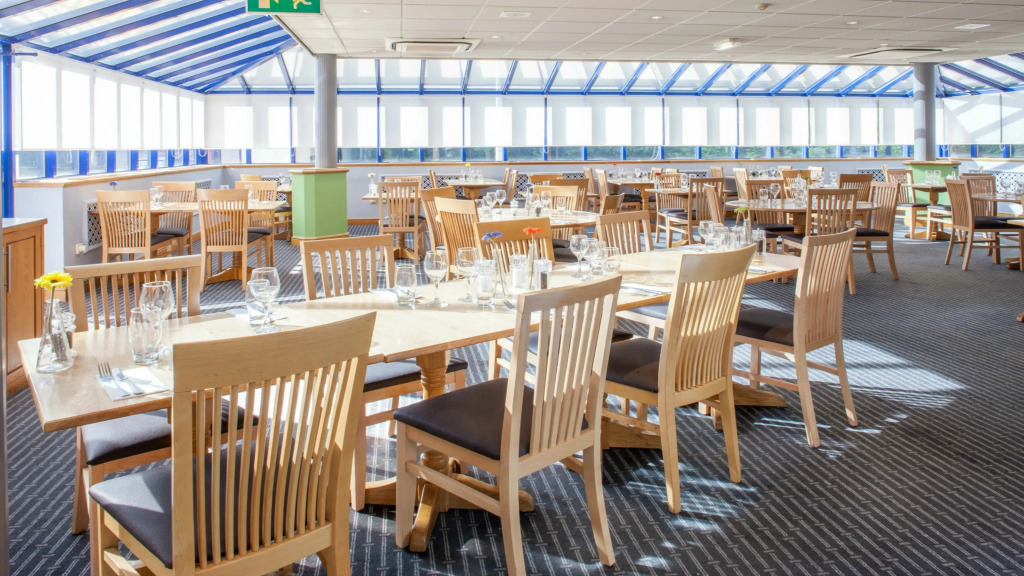Holiday Inn Warrington by IHG