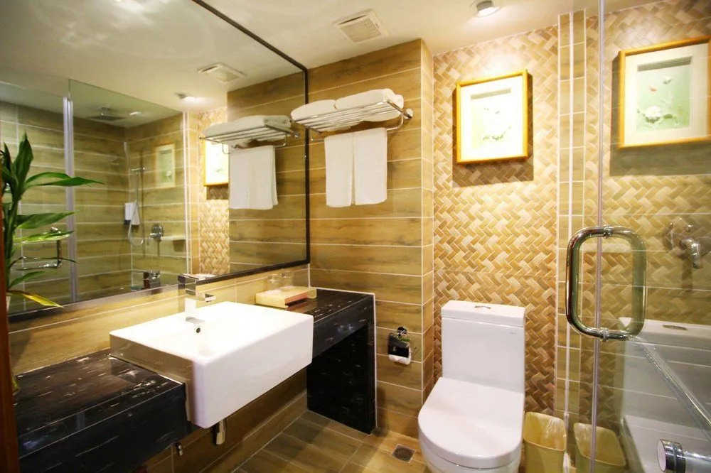 Crystal Pudi Hotel