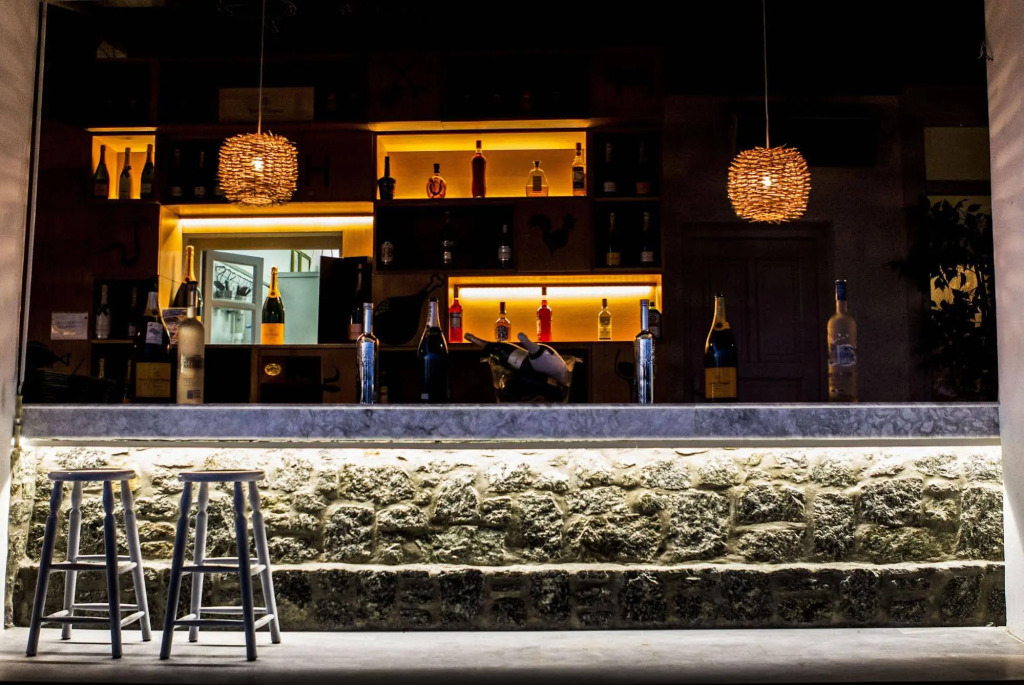 Mykonos Kosmoplaz Beach Resort Hotel