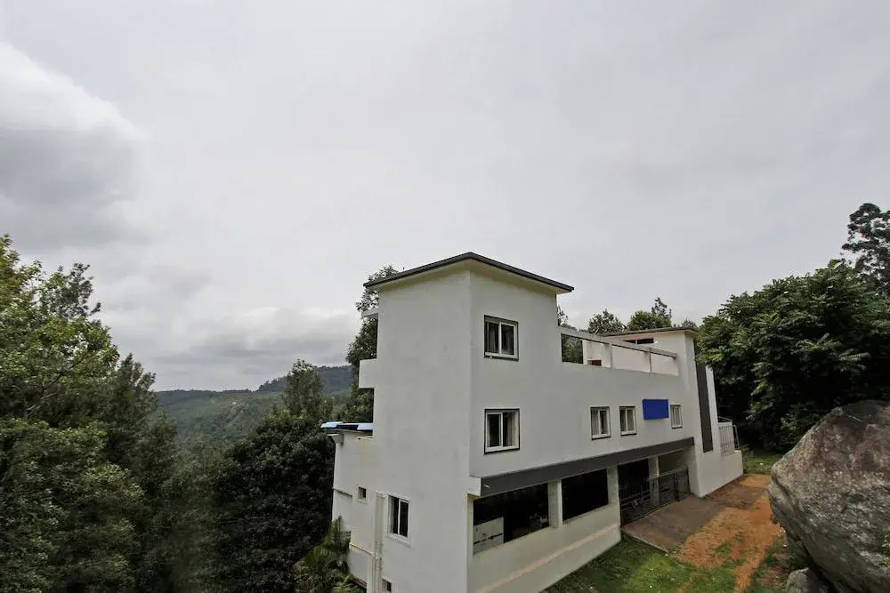 Sky Hotels by OYO Rooms