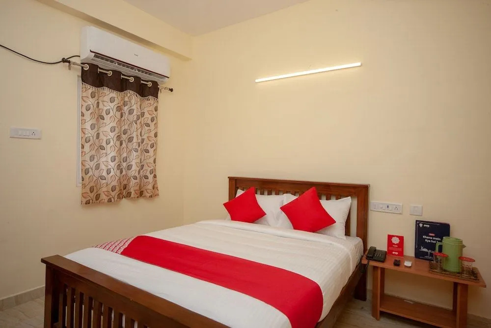 OYO 25004 Vinayak Residency