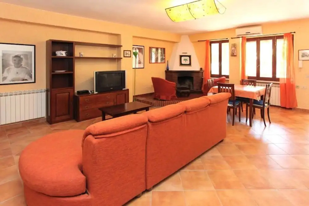 Villa Eleanto