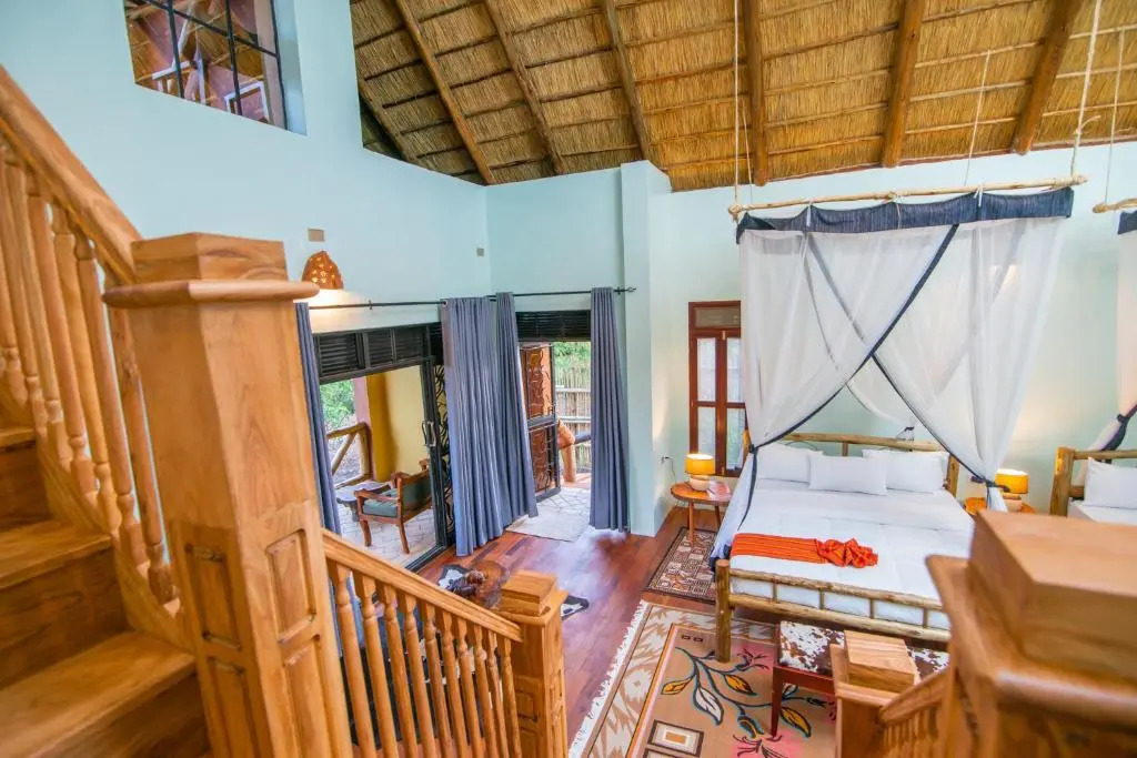 Buffalo Safari Lodge