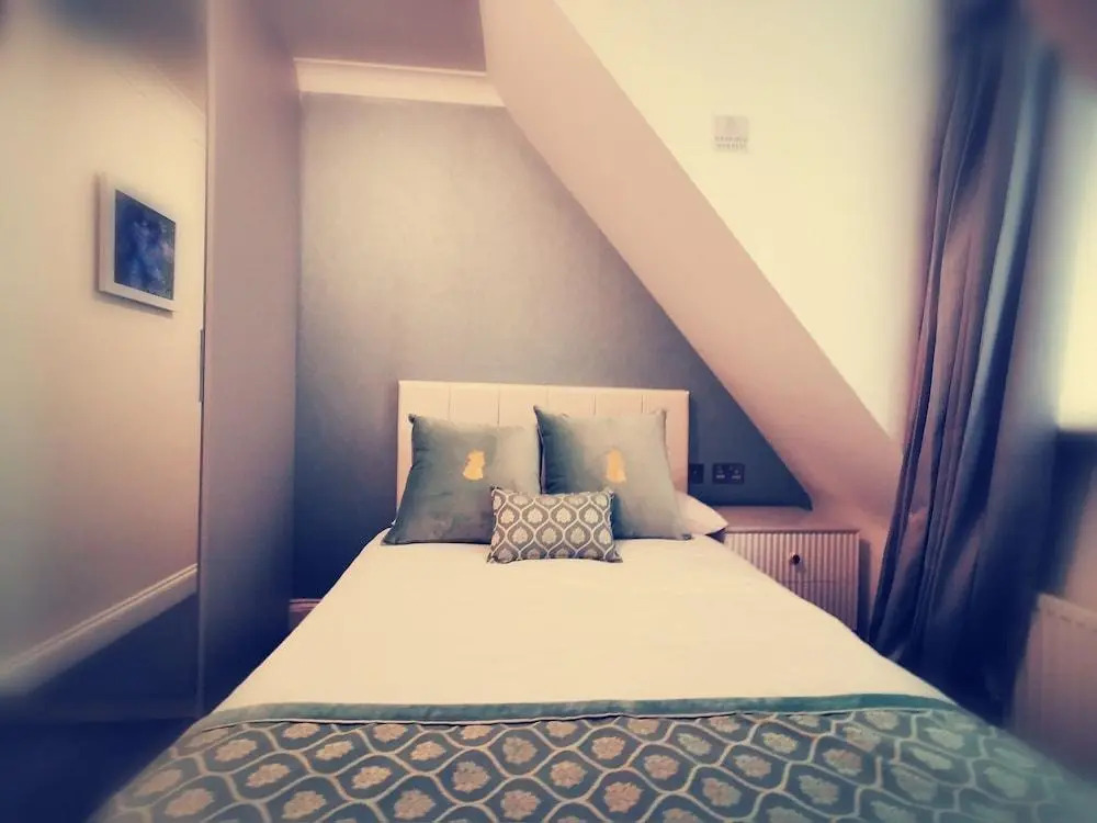 Kings Hotel