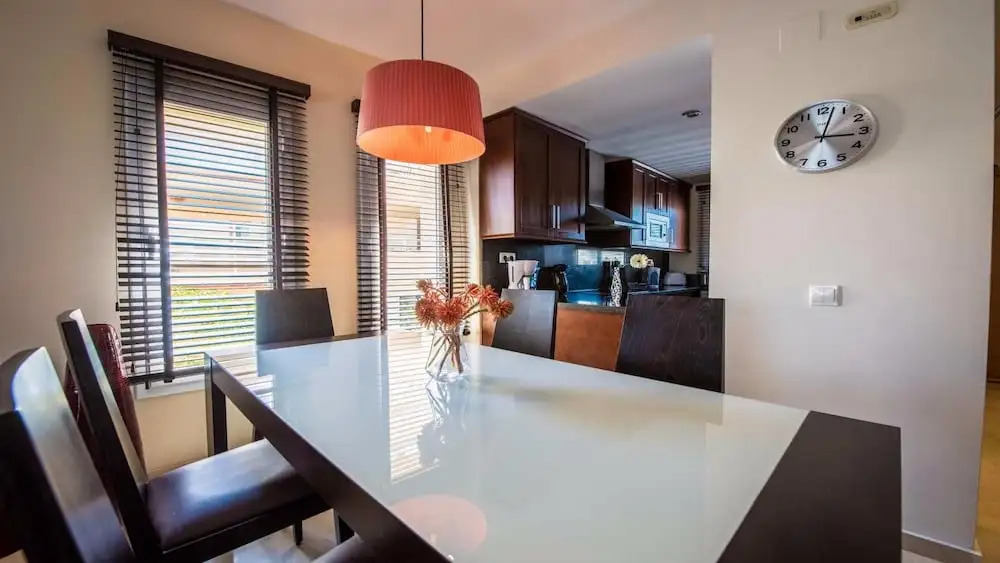 Malibu Apartments