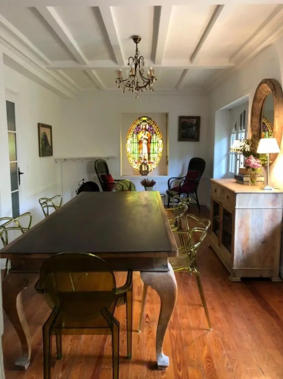 Arbos House