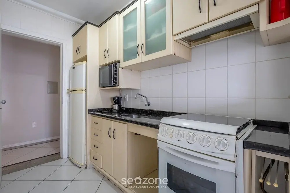3-bedroom Apt Only 300m From the Beach Ejs0803