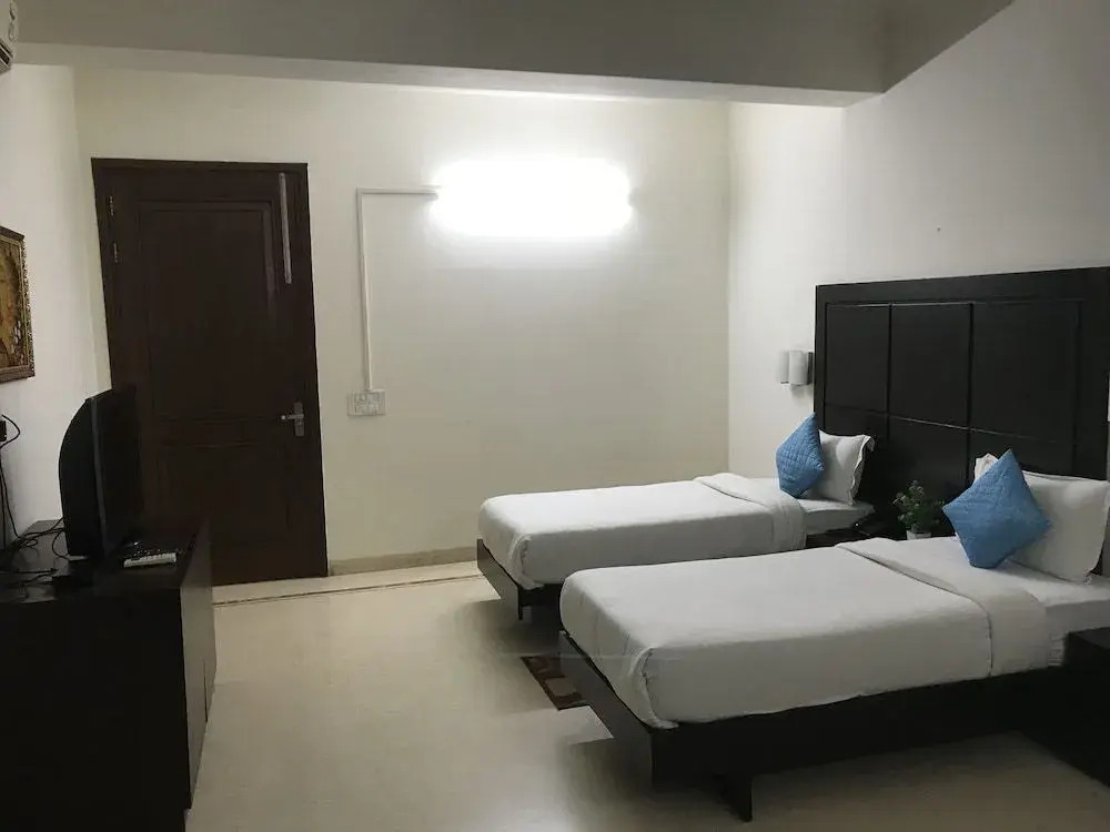 The Essence Suite