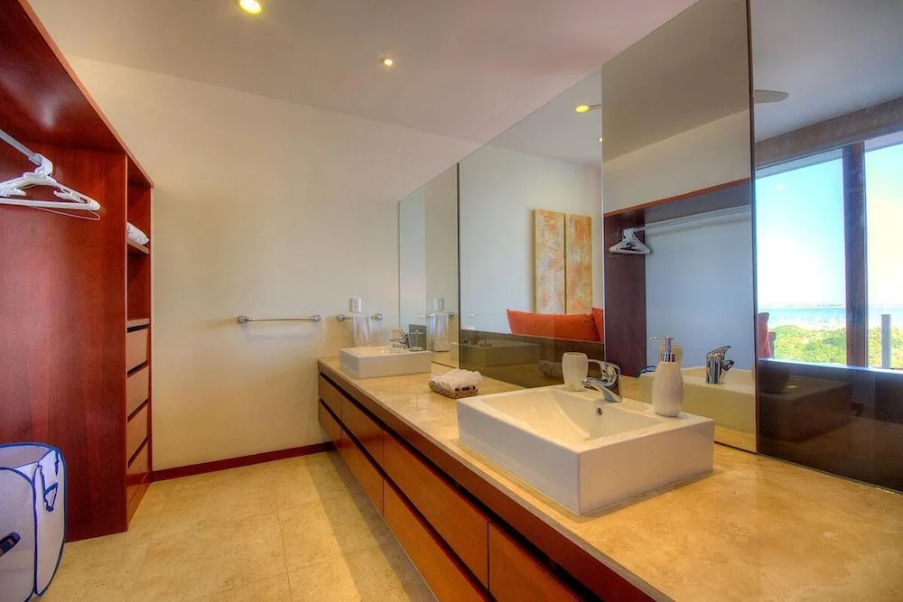 Amura 202 Alamar - 2 Br Apts