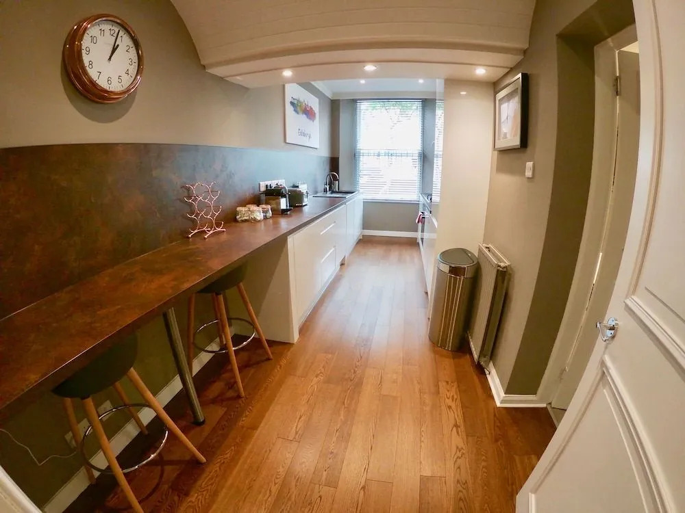 Escape to Edinburgh @ Abercromby Place