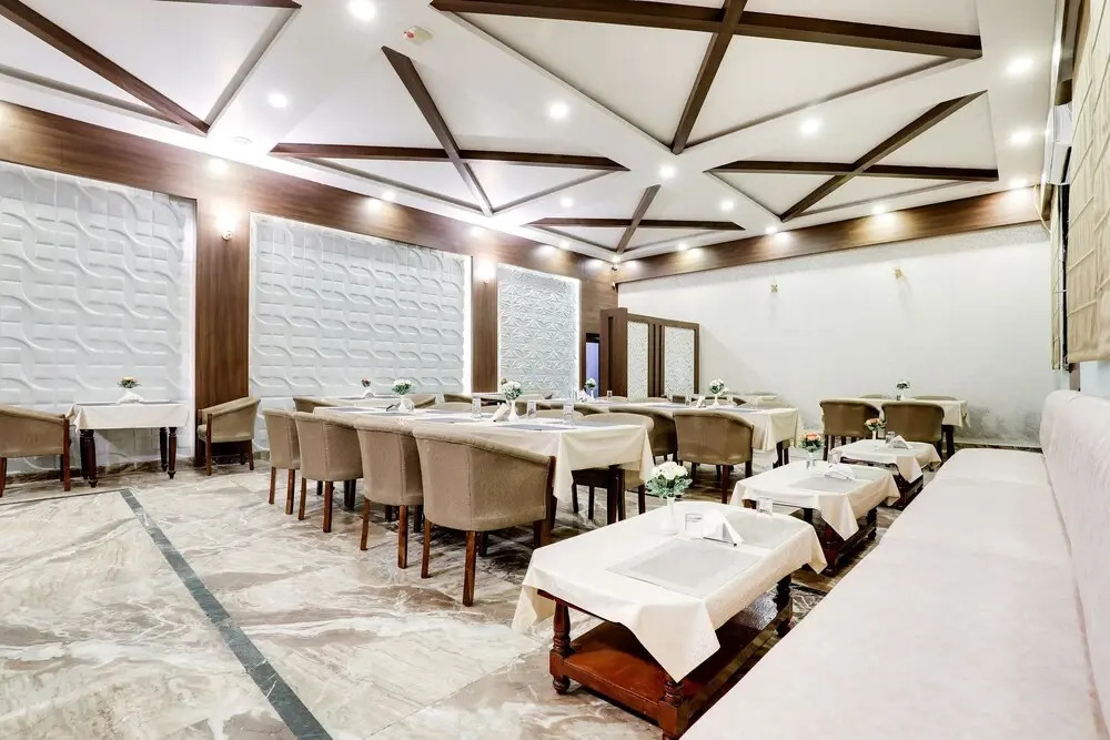 OYO 603 Hotel Opera