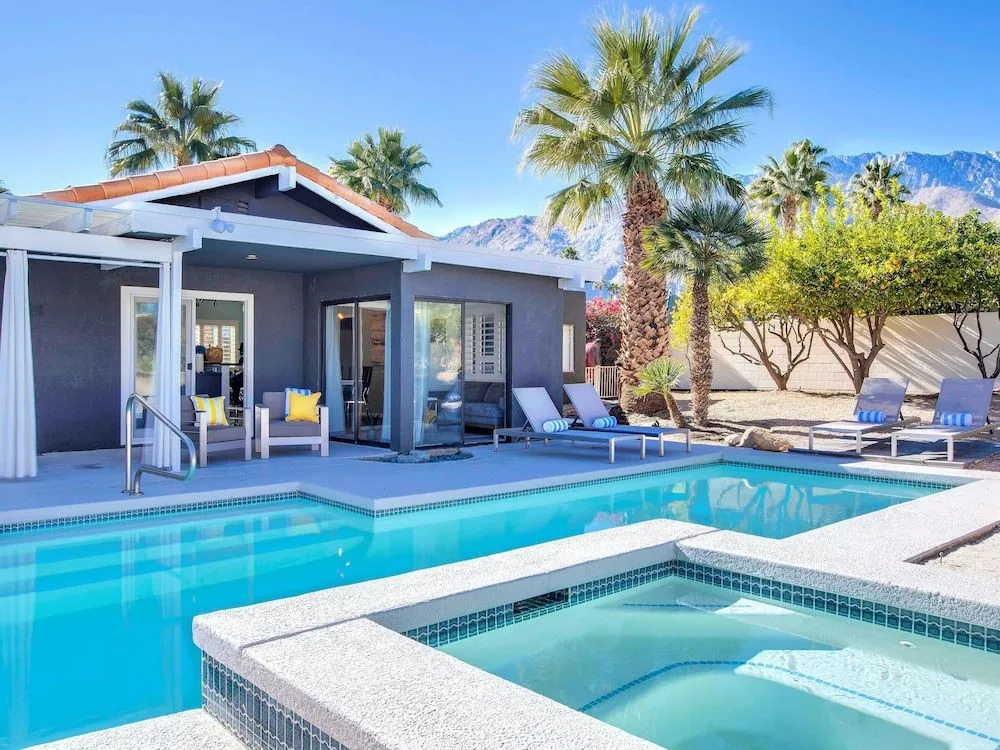 Azure Oasis