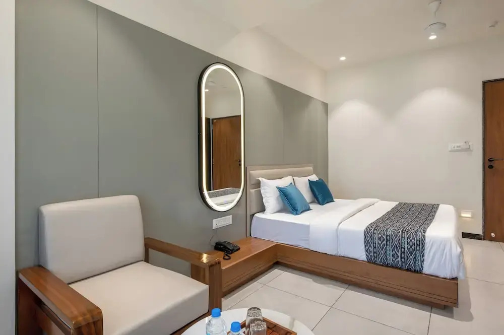The Zuree Hotel