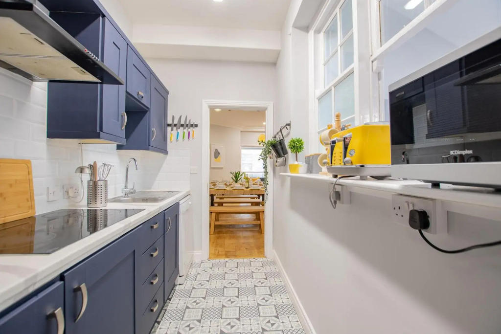 Dublin City Center, 15 Beds, Sleeps 18