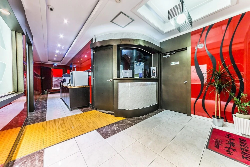 Bucheon Red