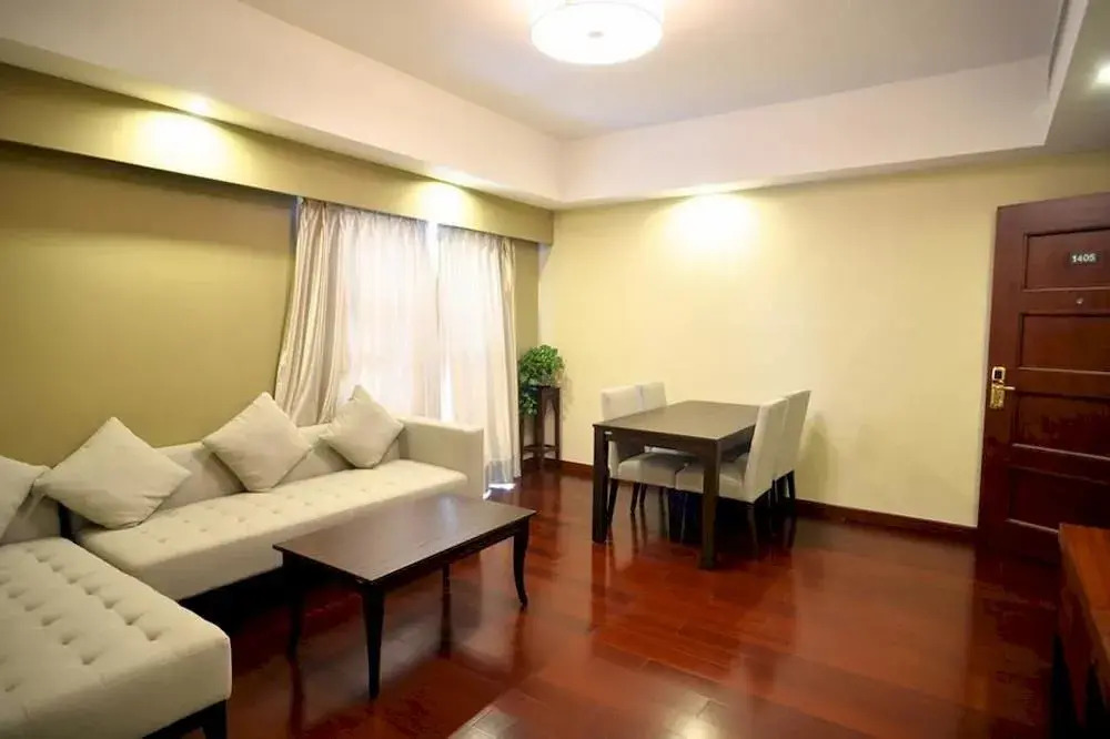 Zhanhong Pazhou Service Apartment