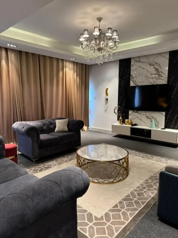 Sujimoto Residences Precious