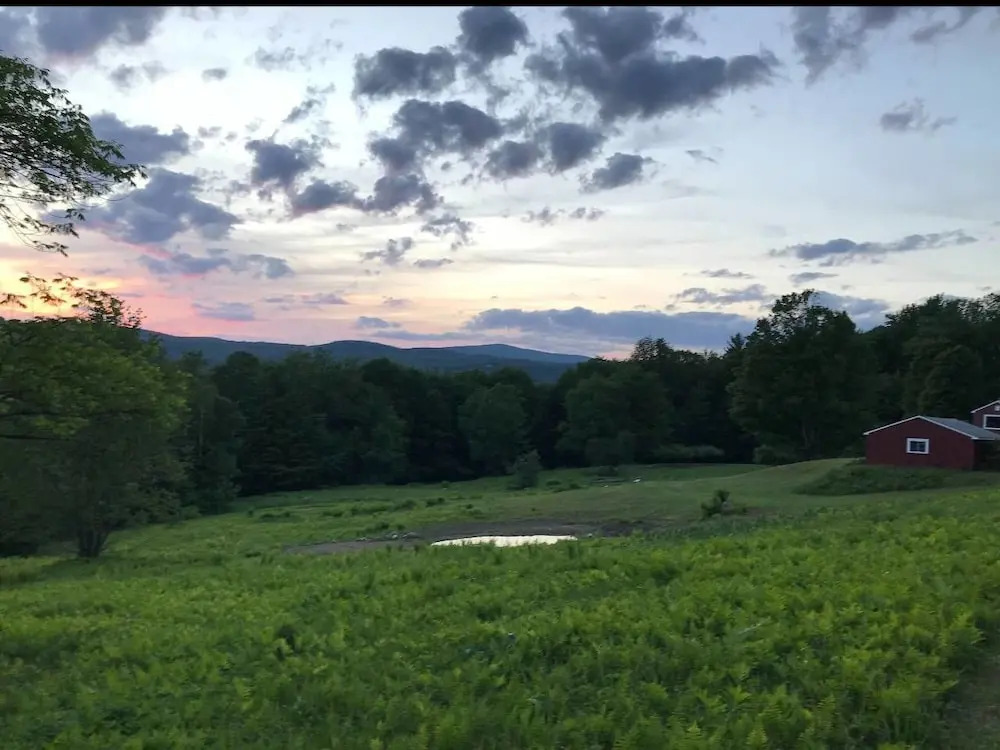 Tentrr â Hidden Hoosic Riverside Camp