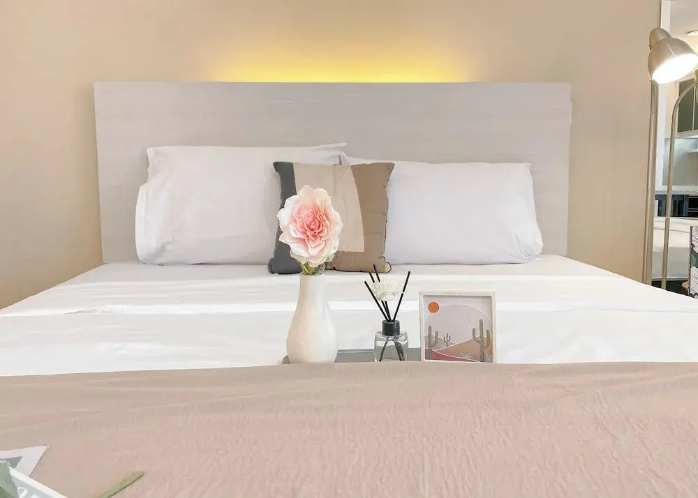 Restful And Cozy Studio Tamansari Semanggi Apartment