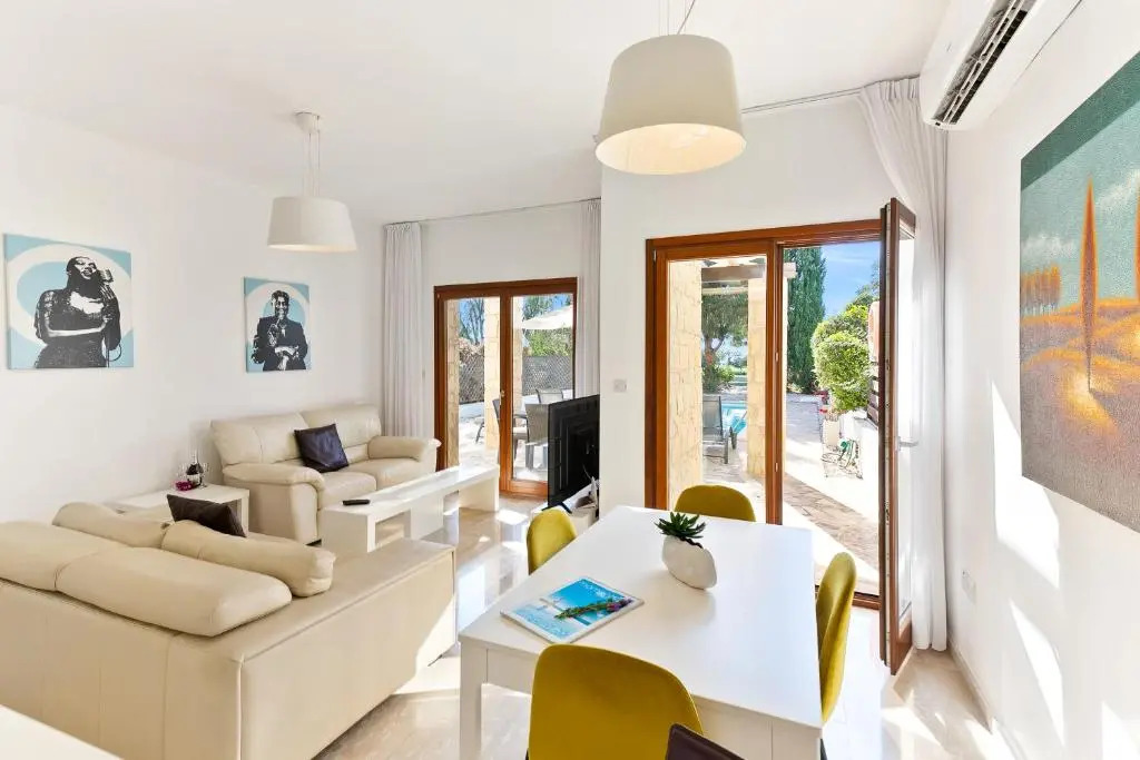 2 bedroom Villa Proteus with private pool, Aphrodite Hills Resort