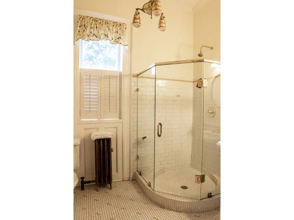 Graystone Inn