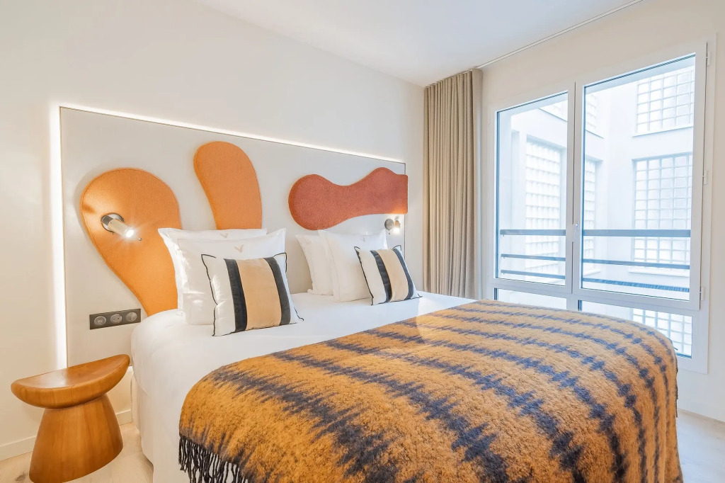 Yuna Porte-Maillot - ApartHotel