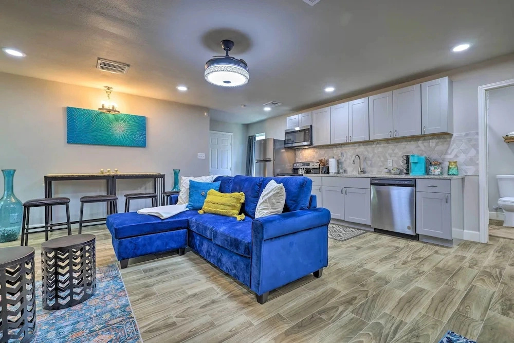 Updated San Antonio Home Near Dtwn & Parks