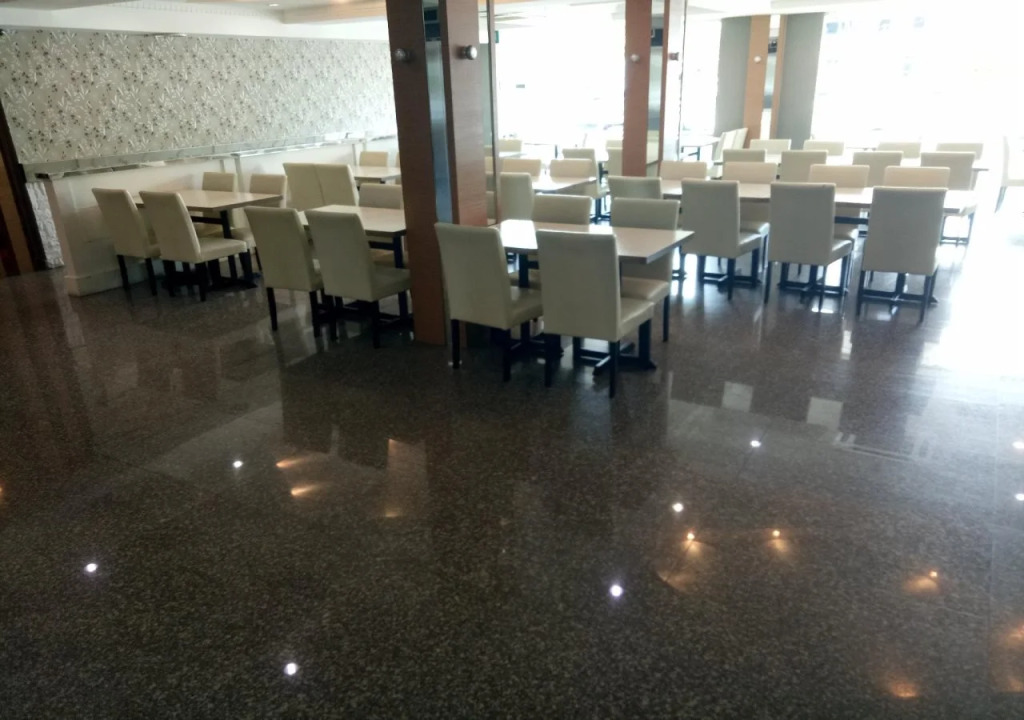 Desa Queenspark Hotel