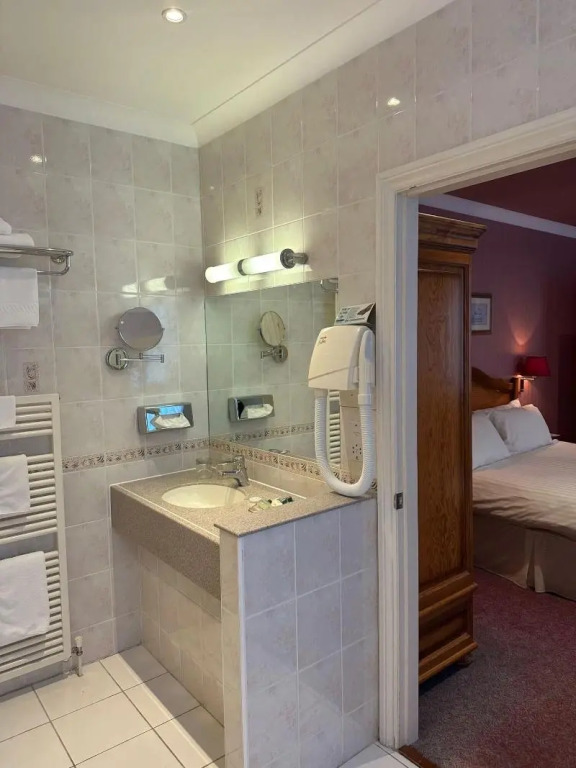 Regency Hotel