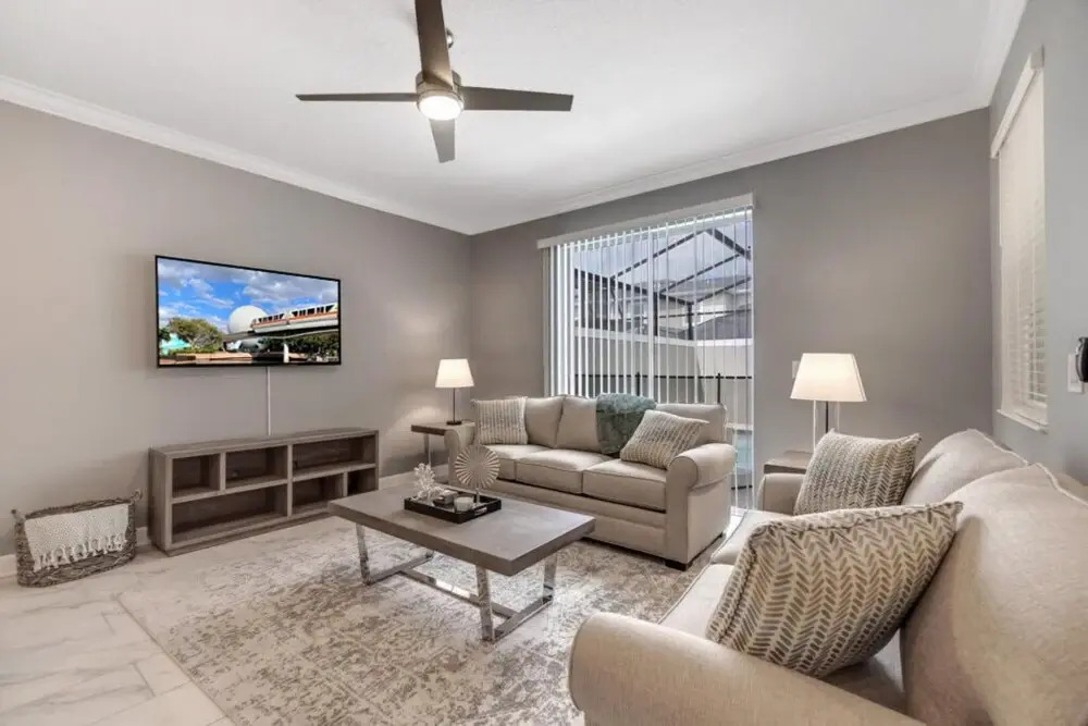 Gorgeous 4 Bd Close to Disney w/ Pool @ Storey Lake Resort 4243