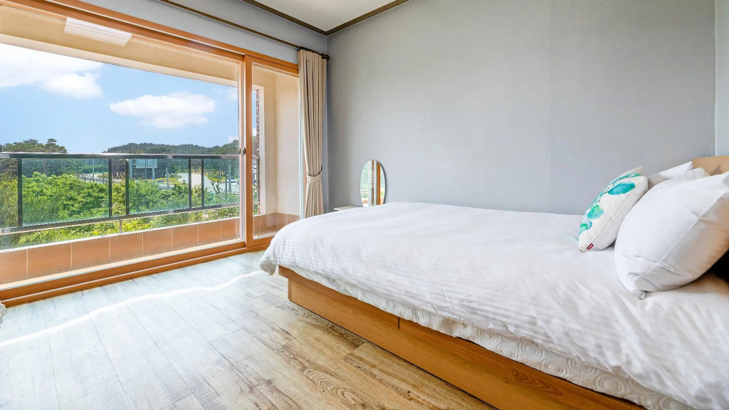 Yangyang delight pension