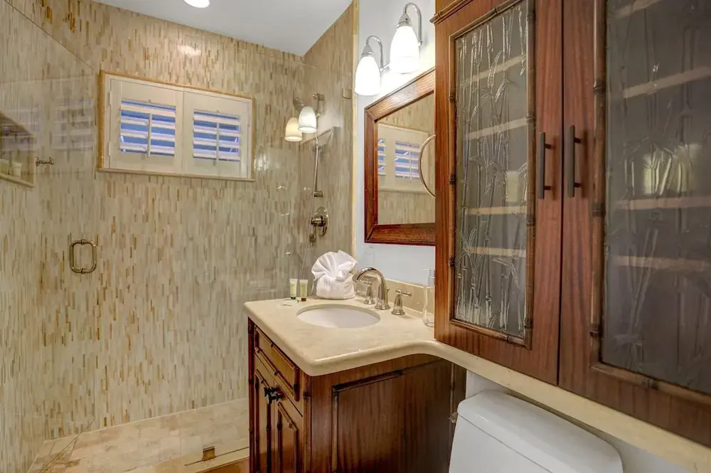4BD House with Private Heated Pool
