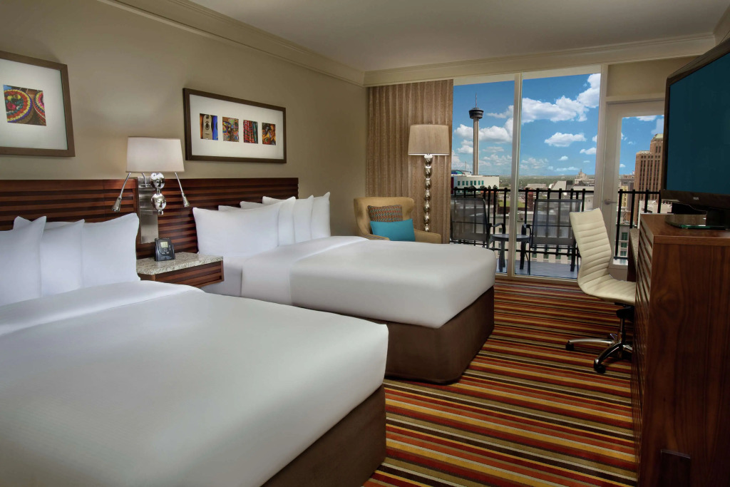 Hilton Palacio del Rio