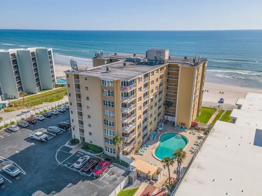 Ponce de Leon Towers 705