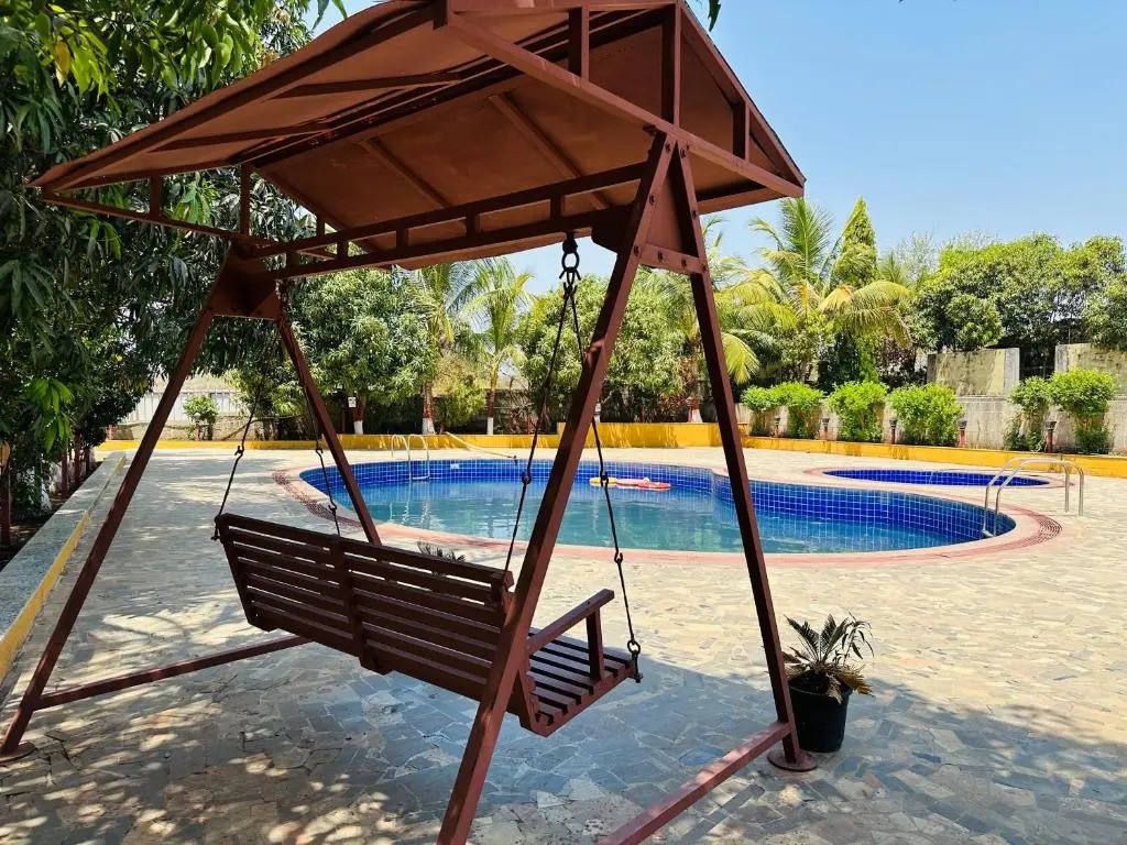 Lion Park Hotel And Resort