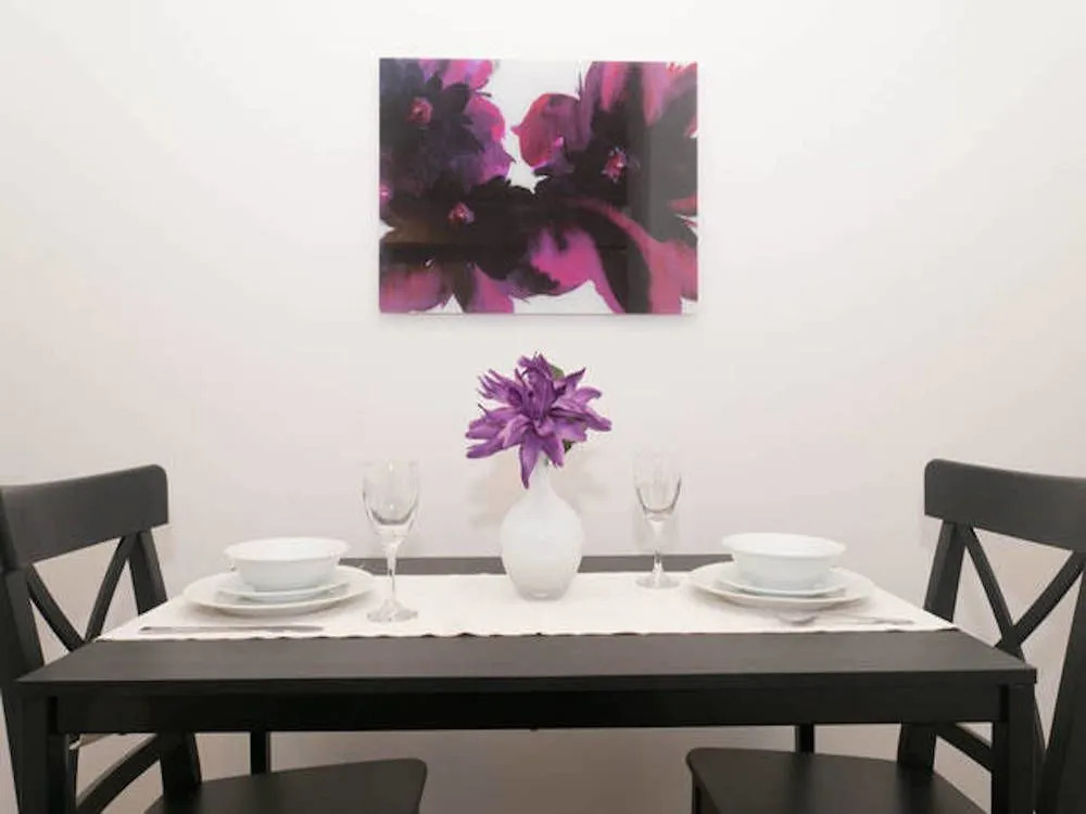 N2N Suites - Downtown Lake & City View offered by Short Term Stays