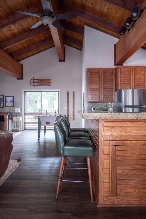 Tarly - Serene Cabin w Two Patios & Hot Tub in Incline Village