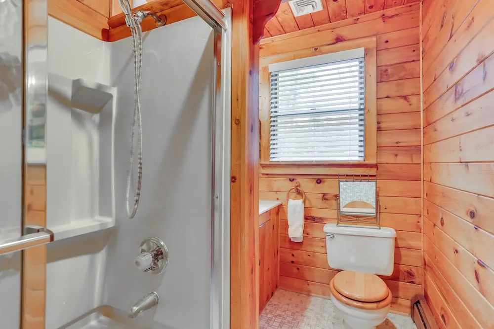 Waterfront Home on White Lake: Near Bethel Woods!