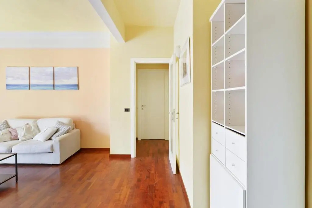 Gavinana Apartment by Mmega