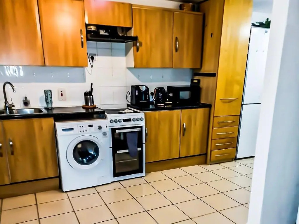 Stunning 3-bed House in London With Free Parking