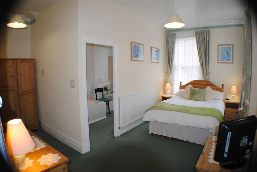 The Mount House Hotel
