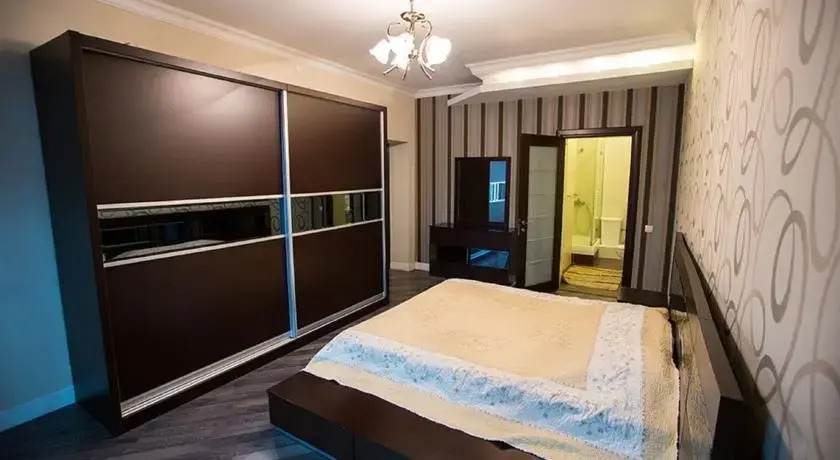 Apple City Apartments Samal