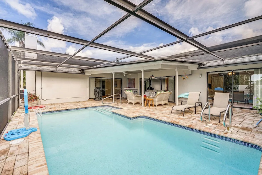 Fort Myers Home, Lanai & Private, Heated Pool