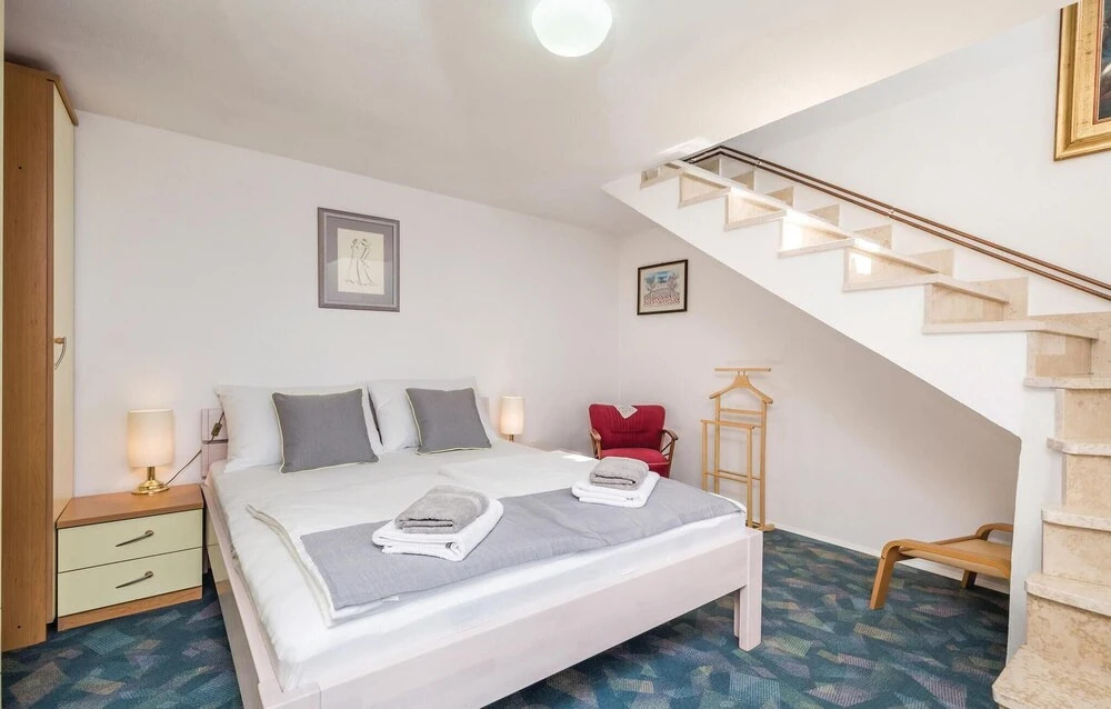 Awesome Home in Veprinac With Wifi and 1 Bedrooms