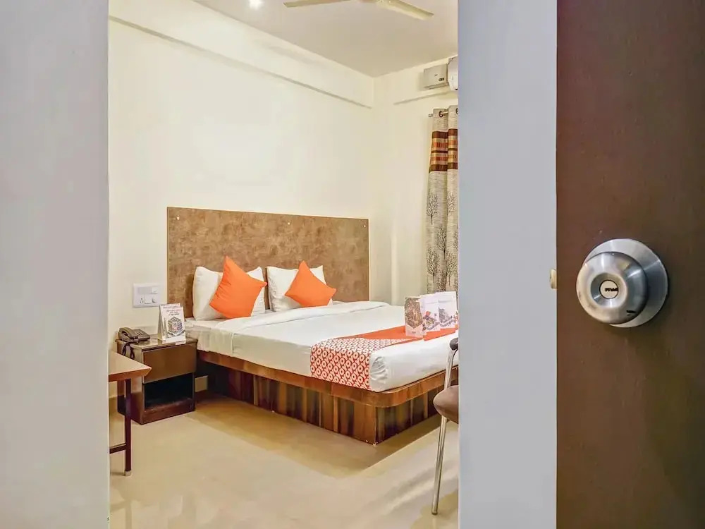 Maruthi Home Stays 2 By OYO Rooms