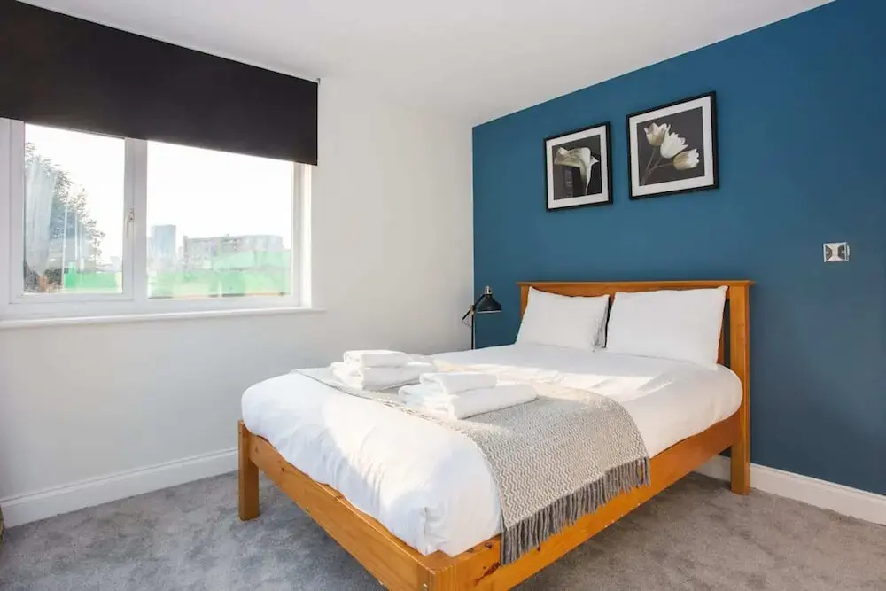 Lovely 2 Bedroom Flat Near Whitechapel Station