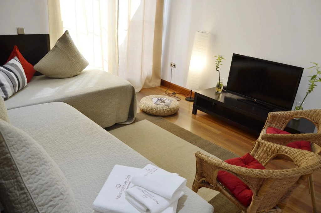 New Point Madrid Apartments