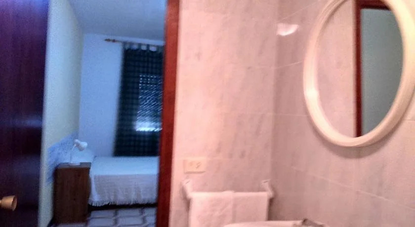 Hostal Los Claveles
